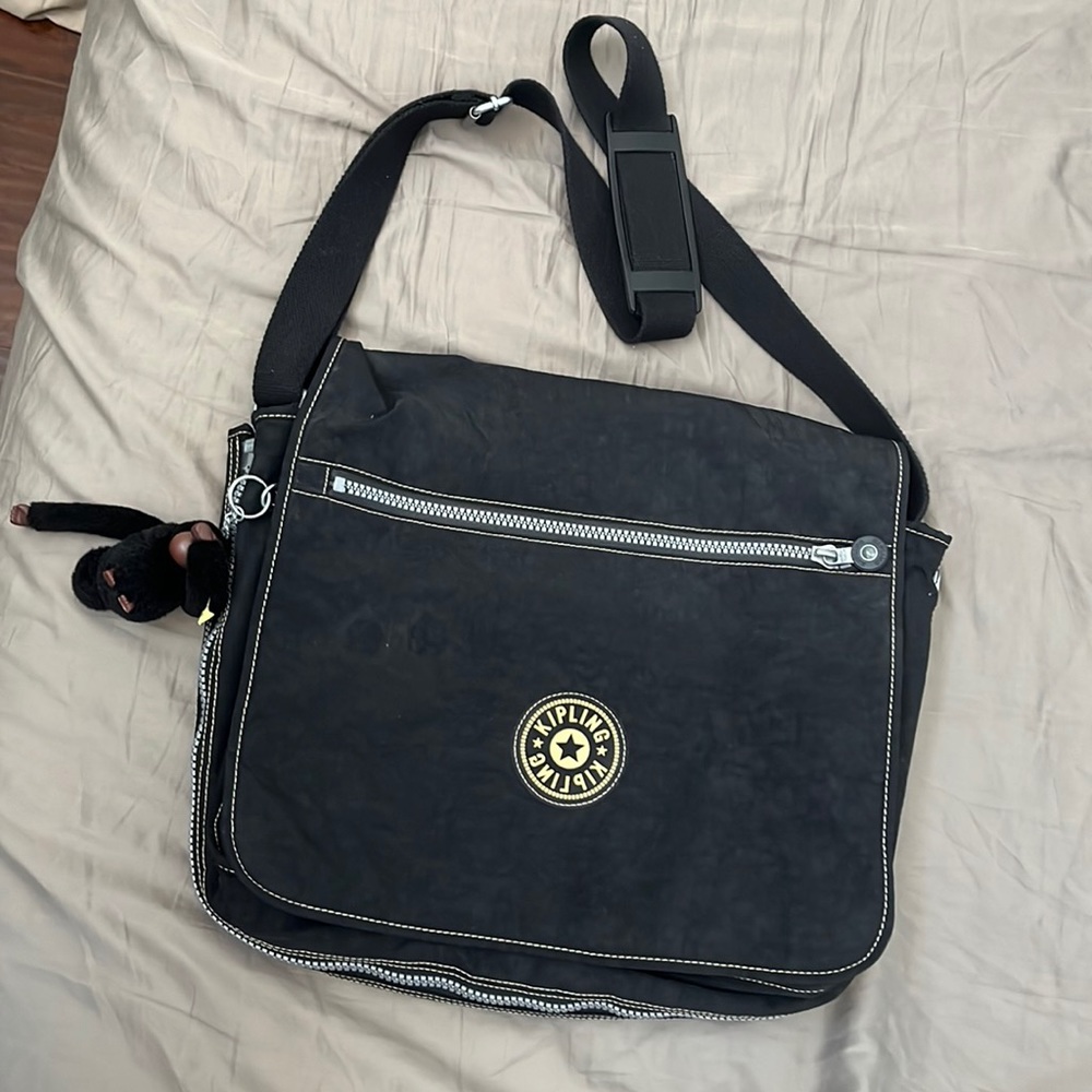 Authentic Vintage Kipling Messenger Bag in Black